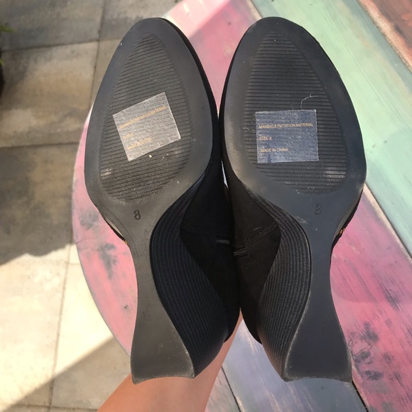 ❌SOLD❌ Black Suede Wedge Heel Booties - Picture 8 of 8